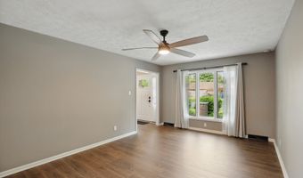 8635 Bishops Ln, Indianapolis, IN 46217