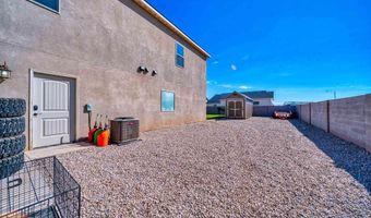 3712 Ederd Dr, Carlsbad, NM 88220