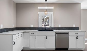 25480 Bachelor Ln, Bend, OR 97701