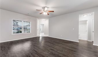 802 SW Green World St, Bentonville, AR 72712