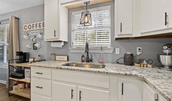 3592 AIRPORT Rd, Altoona, AL 35121