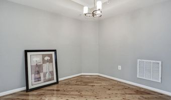 3835 N 9TH St N 704W, Arlington, VA 22203