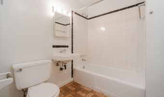 1226 N TAYLOR St, Arlington, VA 22201