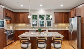 415 Dewitt Ln, Alameda, CA 94501