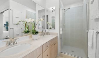75-6009 ALII Dr R-22, Kailua Kona, HI 96740