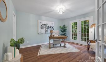 5206 Dunrobin Ln, Charlotte, NC 28226