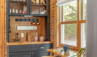 225 Yacht Club Ln, Andersonville, TN 37705