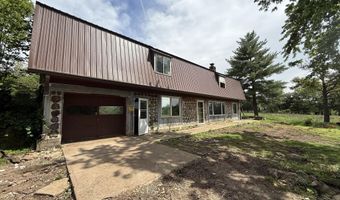21611 Farm Road 2090, Aurora, MO 65605
