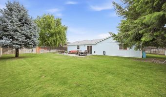 1547 13th St, Benton City, WA 99320