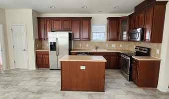 221 Butterbiggins Ln, Apex, NC 27539