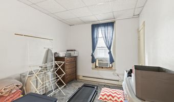 16 Lincoln Ave, Amsterdam, NY 12010