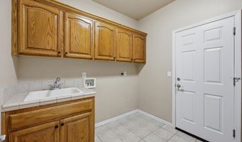 680 Buckskin Dr, Fernley, NV 89408