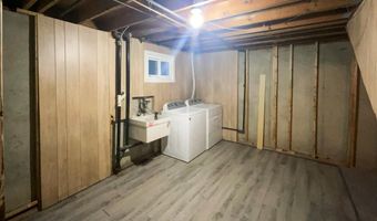 12511 CALVERT HILLS Dr, Beltsville, MD 20705