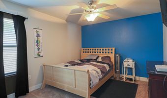 5282 Overland Dr, Biloxi, MS 39532