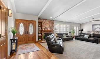 19900 Hiawatha, Los Angeles, CA 91311