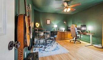 3202 Debbie Ln, Bartlesville, OK 74006