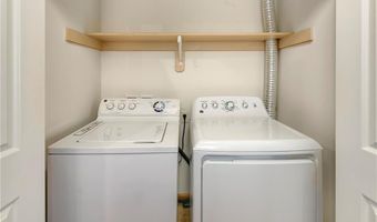 15628 Landauer Cir, Basehor, KS 66007