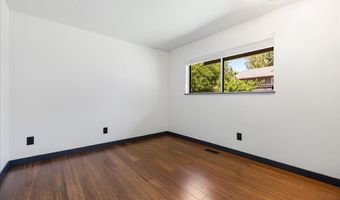 19235 SW OAK St, Aloha, OR 97078