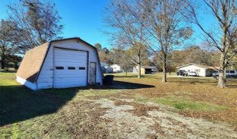 33445 Maple St, Advance, MO 63730