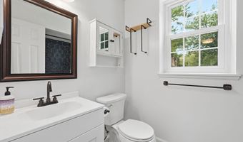 2994 S COLUMBUS St S B1, Arlington, VA 22206