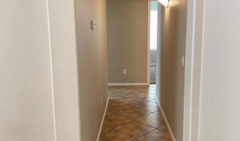 1695 W MACAW Dr, Chandler, AZ 85286
