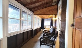 128 Browns Beach Rd, Bristol, NH 03222