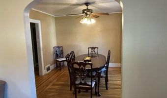 175 Oakland Ave, Cranston, RI 02910