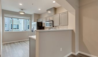 15416 SW MALLARD Dr 104, Beaverton, OR 97007