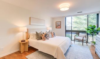 4936 SENTINEL Dr 302, Bethesda, MD 20816