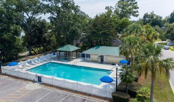 2 Rockville Way, Beaufort, SC 29902