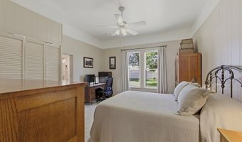 305 W Uvalde, Alpine, TX 79830