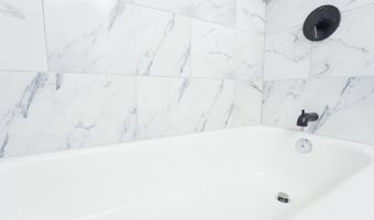 1823 H Pl NE 3, Washington, DC 20002