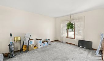 601 6th Street Pl SE, Altoona, IA 50009