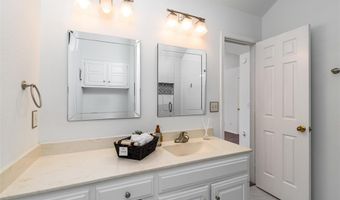 4045 Morman Ln, Addison, TX 75001