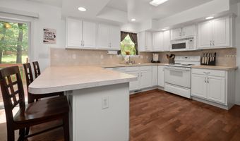 66 Foothill Rd, Albrightsville, PA 18210