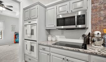 134 Moonlight Valley Dr, Ash Grove, MO 65604