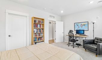 43795 TRANSIT Sq 202, Ashburn, VA 20147