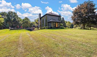 9820 Snow Pointe Dr SE, Alto, MI 49302