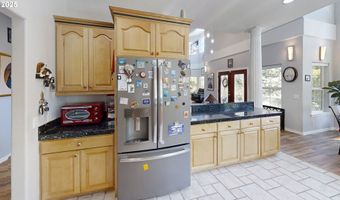 217 MARINE Dr, Brookings, OR 97415