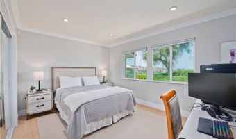 17068 Countess Pl, Encino, CA 91436