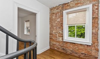 302 Main St, Augusta, KY 41002