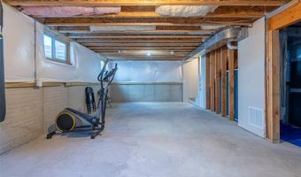 1615 NE Vicksburg Dr, Ankeny, IA 50021