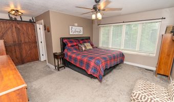 30421 Pueblo Ct, Adel, IA 50003