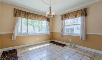 437 Palmetto Ave, Akron, OH 44301
