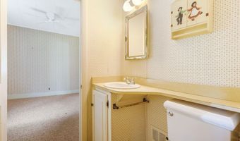 59 Marston St, Auburn, ME 04210