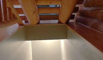 577 Schluersburg Rd, Augusta, MO 63332