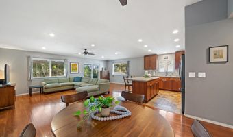 214 Kauhaa St, Kihei, HI 96753