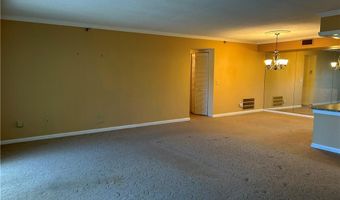 200 Hoffman Ave 206, Cranston, RI 02920