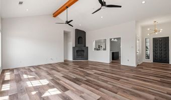 3819 TPC Dr, Alma, AR 72921