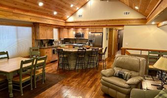 1428 Meadow Dr, Arnold, CA 95223